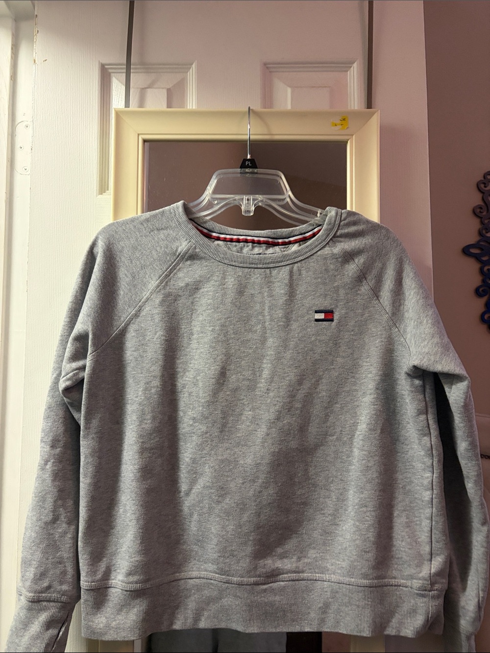 Vintage Tommy Hilfiger sweatshirt